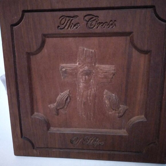 PERUVIAN WALNUT CROSS OF HOPE WALL ART - Picture 1 of 6